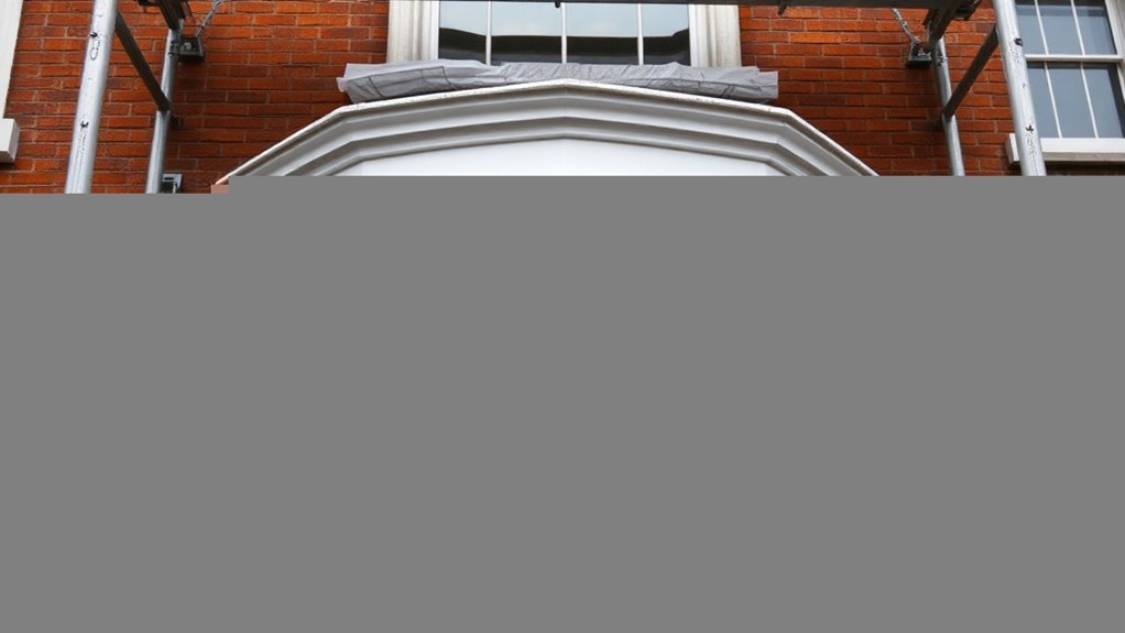 Bay Windows Stanmore